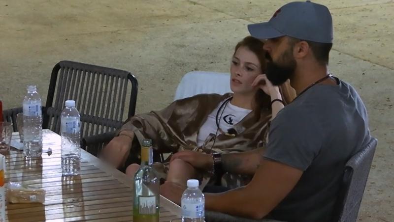 Insula Iubirii sezonul 6. Teodora Marcu și-a petrecut noaptea în dormitor cu Ali! Ce au surprins camerele de filmat