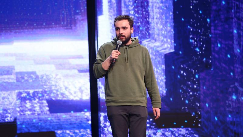Stand-up Revolution sezonul 1, 12 iunie 2022.Dragoș Mitran, concurentul pe care jurații l-au recunoscut imediat:“Dă din coadă? Dă”