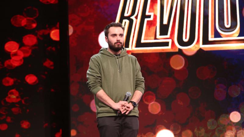 Stand-up Revolution sezonul 1, 12 iunie 2022.Dragoș Mitran, concurentul pe care jurații l-au recunoscut imediat:“Dă din coadă? Dă”
