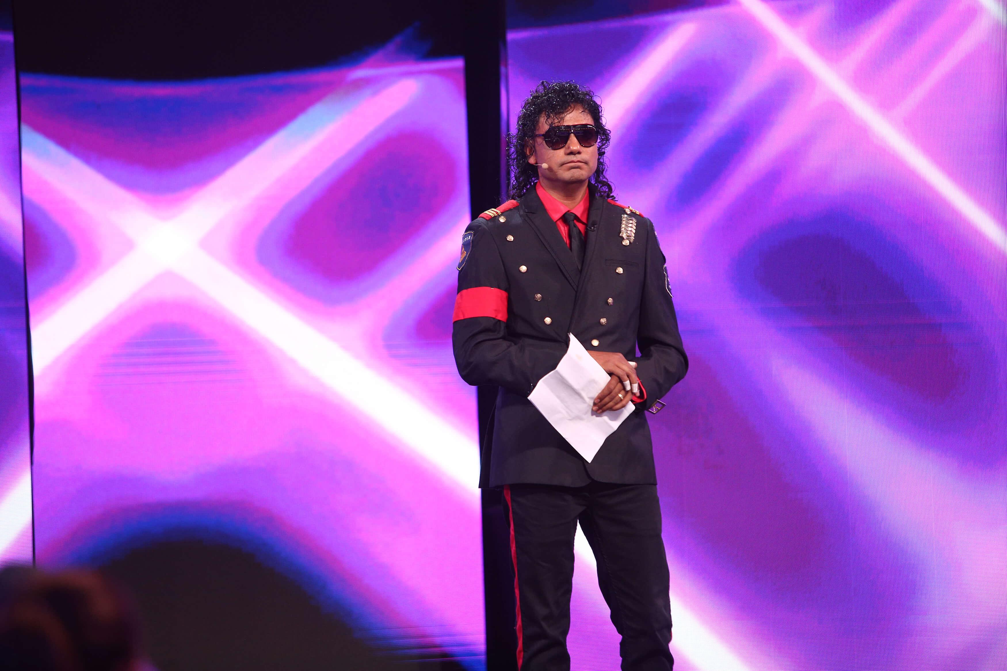 Stand-up Revolution sezonul 1, 12 iunie 2022.Florin Baicu a venit îmbrăcat ca Michael Jackson:"Am avut un moment de atac cerebral"