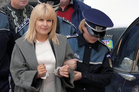 Elena Udrea face bani și din închisoare. Cât costă un sejur all-inclusive în stațiunea ei