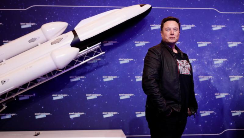 Elon Musk, în vârstă de 51 de ani, a fost surprins la bordul unei ambarcațiuni de lux din Grecia