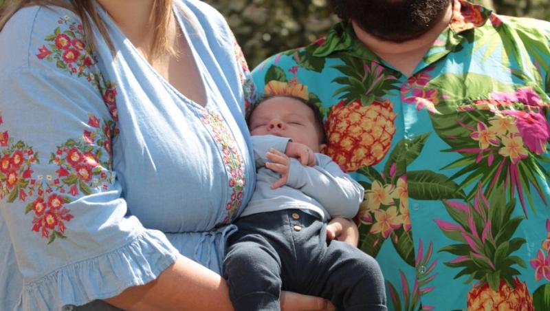 O femeie a dat naștere unui copil de 5,6 kilograme, iar medicii au avut nevoie de întăriri la cezariană. Cum a arătat bebelușul