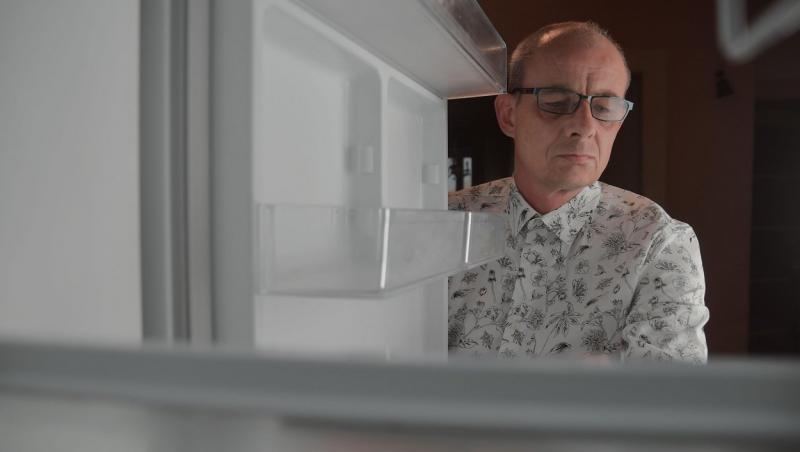 Un bărbat a pus anunț că vrea să-și doneze frigiderul bântuit. Ce au descoperit cei care au sunat