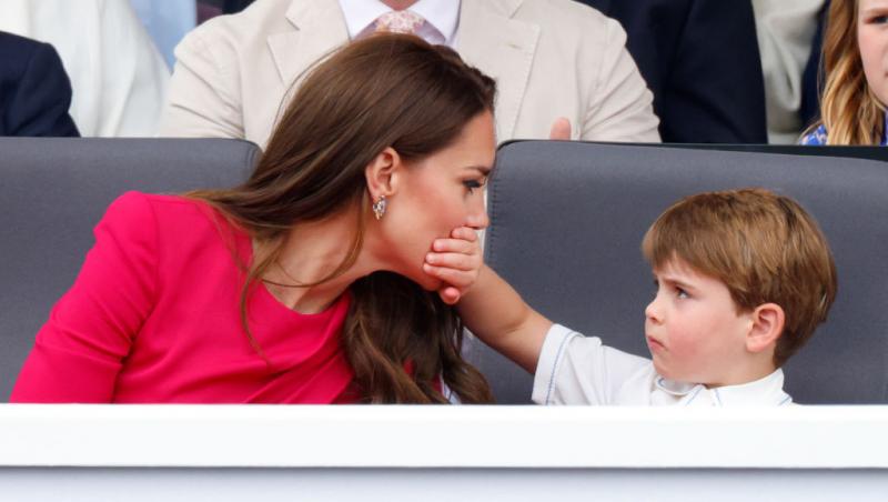 Cum a încercat Prințul Louis să o consoleze pe Kate Middleton după moartea Reginei Elisabeta. Ce i-a spus a surprins-o