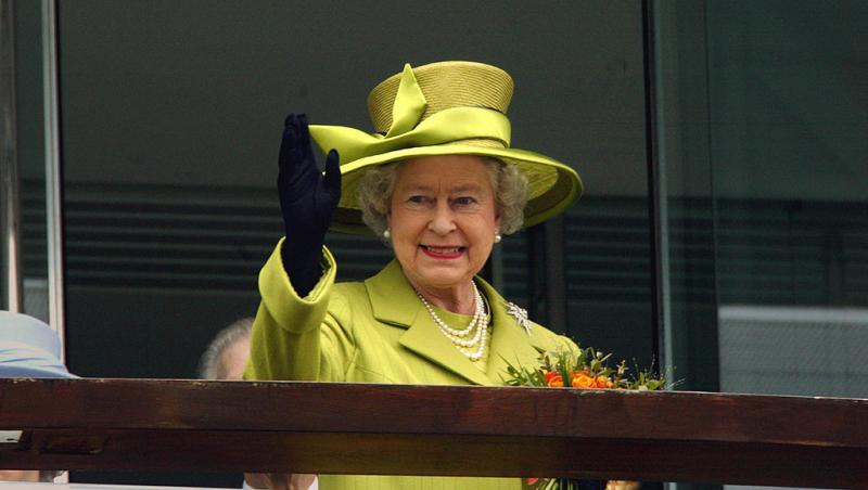 O scrisoare secretă a Reginei Elisabeta a II-a va putea fi deschisă doar în 2085. Ce se cunoaște despre document