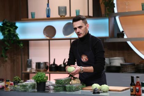 Chef Florin Dumitrescu i-a acordat cuțitul de aur lui Florin Dragomir. Scărlătescu: „A fost cel mai haotic și spectaculos moment”