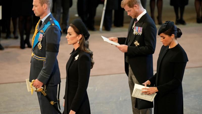 Kate Middleton, tribut emoționant adus Prințesei Diana. Detaliu observat la ținuta purtată pentru procesiunea Reginei Elisabeta