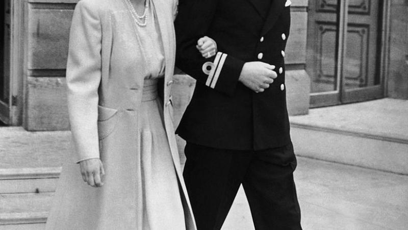 Momentul intim dintre Regina Elisabeta și Prințul Philip care va rămâne în istorie. Imagini rare și speciale cu perechea regală