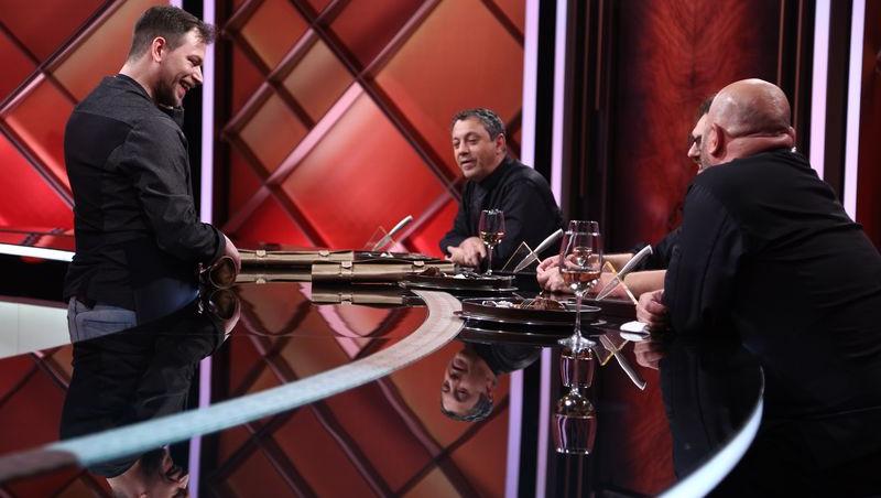 Chefi la cuțite, 7 septembrie 2022. Sorin Ilieș, primul concurent în istoria show-ului care a primit trei cuțite de aur deodată