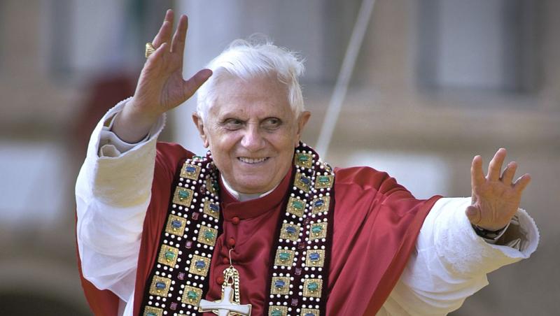 Fostul Papă Benedict al XVI-lea a murit pe 31 decembrie 2022 la Mănăstirea Mater Ecclesiae din Vatican, la vârsta de 95 de ani