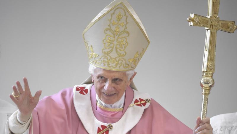 Fostul papă Benedict al XVI-lea le-a cerut iertare tuturor celor cărora „le-a făcut rău”, în testamentul său spiritual