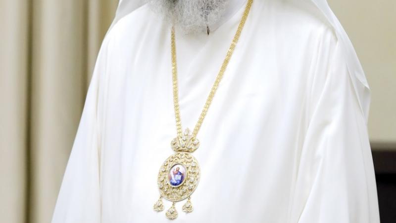 De ce Patriarhul Daniel nu a putut să mai slujească în noaptea dintre ani. Ce probleme de sănătate are