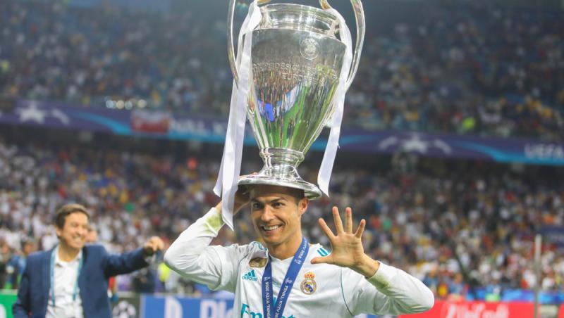 Cristiano Ronaldo este cazat în cel mai luxos apartament din Arabia Saudită. Ce li s-a interzis angajaților hotelului unde va sta