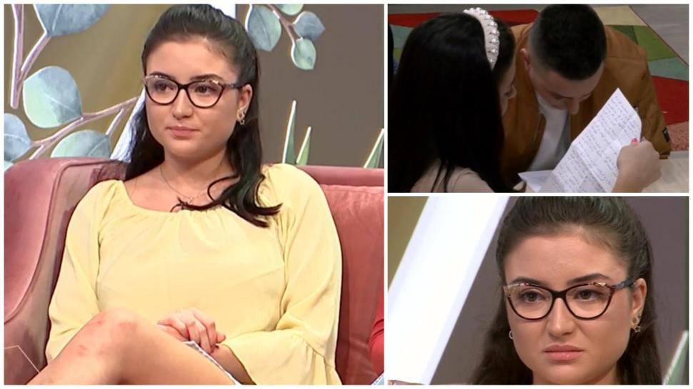 Adina de la Mireasa își dorește să aibă o nouă profesie. În ce domeniu vrea să lucreze și cum s-a pozat direct de la pupitru