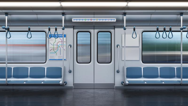 Interiorul unui vagon de metrou