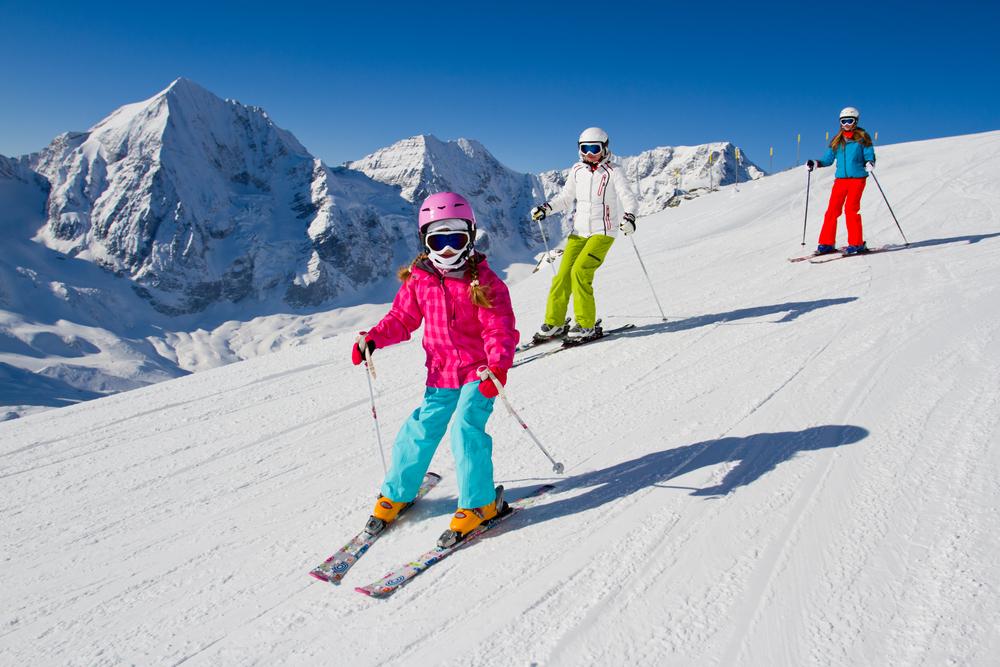 O nouă pârtie de schi în România. Unde se pot bucura românii de sporturile de iarnă
