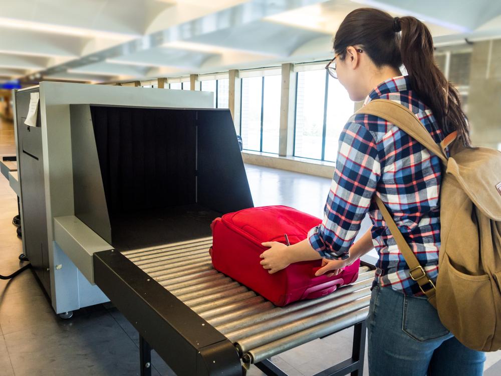 Uniunea Europeană ar putea interzice taxarea bagajelor de mână. Ce ar trebui să facă toate companiile aeriene, dar și pasagerii