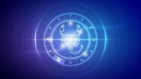 Nativii din zodia Scorpion ar trebui să-și ferească inima de două dintre semnele zodiacale. Pe cine trebuie să evite și de ce