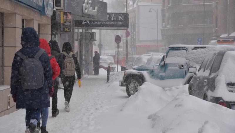 Când vor cădea primii fulgi de zăpadă în București. Zilele când se anunță cel mai rece în Capitală