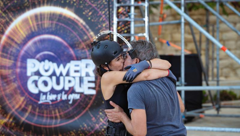 Nouă cupluri de vedete se luptă în competiția fenomen Power Couple România – La bine și la greu