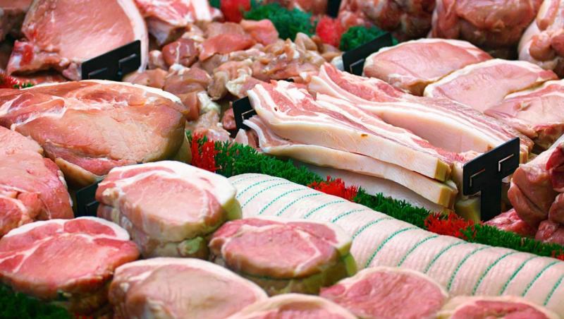 Cât a ajuns să coste kilogramul de carne de porc, acum, înainte de decembrie. La ce să te aștepți pentru Crăciunul din acest an