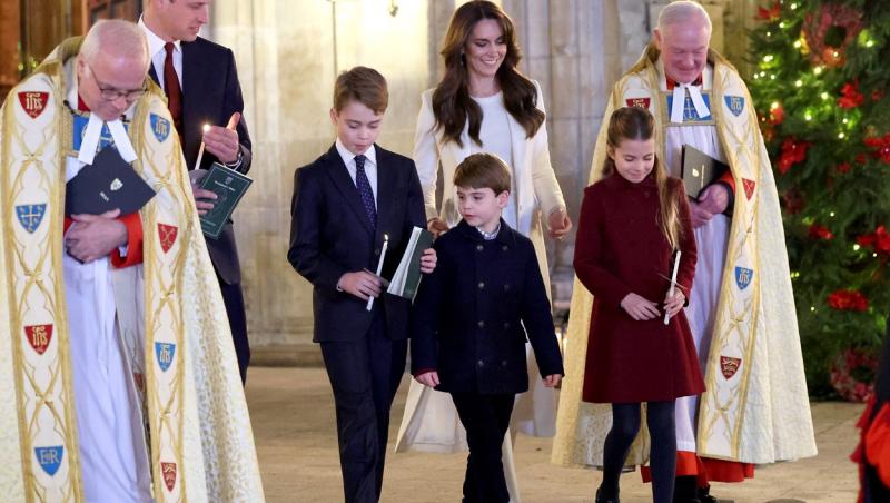 Familia Regală Britanică a publicat pozele pentru felicitările de Crăciun. Fotografia specială aleasă de regele Charles al III-lea