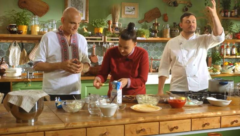 Hello Chef sezon 6, 2 decembrie 2023. Roxana Blenche, Damian Drăghici și Chef Alex Comerzan au gătit borș moldovenesc