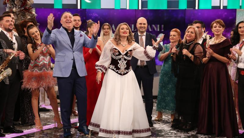 Mirela Vaida şi Vali Vijelie, gazdele programului de Revelion de la Antena Stars