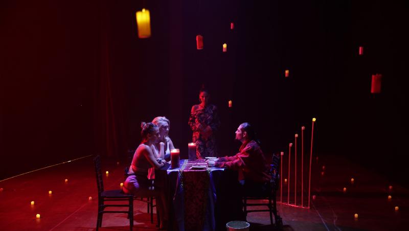 America Express, 6 februarie 2023. Un vrăjitor le-a ghicit concurenților în cărți de tarot. Ce a deranjat-o pe Bie Adam