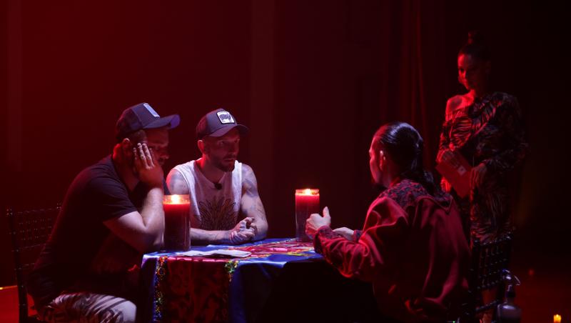 America Express, 6 februarie 2023. Un vrăjitor le-a ghicit concurenților în cărți de tarot. Ce a deranjat-o pe Bie Adam