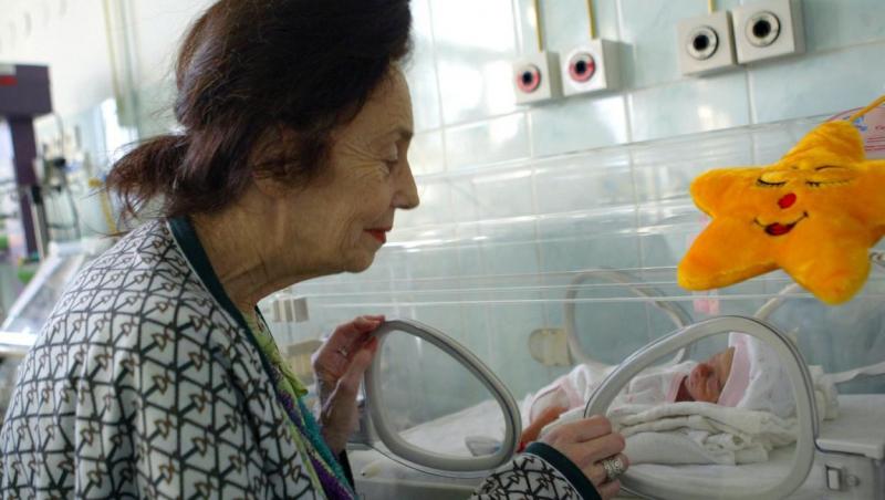 Decizia pe care a luat-o Adriana Iliescu, cea mai bătrână mamă din România. Ce vor face ea și fiica sa, Eliza, în luna martie