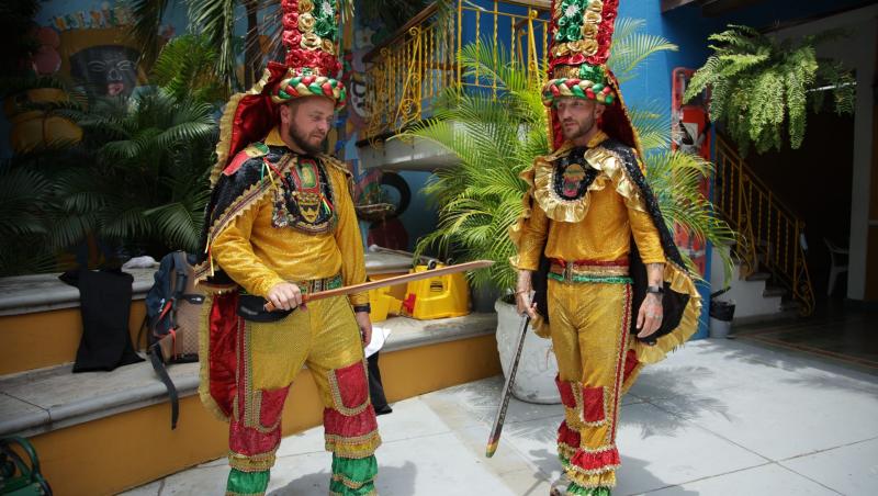 Concurenții America Express dau startul carnavalului în Barranquilla. Ediția de ieri seară, lider de audiență