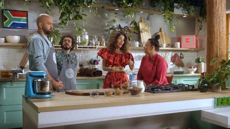 Hello Chef sezon 5, episodul 4 din 5 martie 2023. Roxana Blenche a gătit împreună cu Vio și Costel o rețetă de tartă cu mentă
