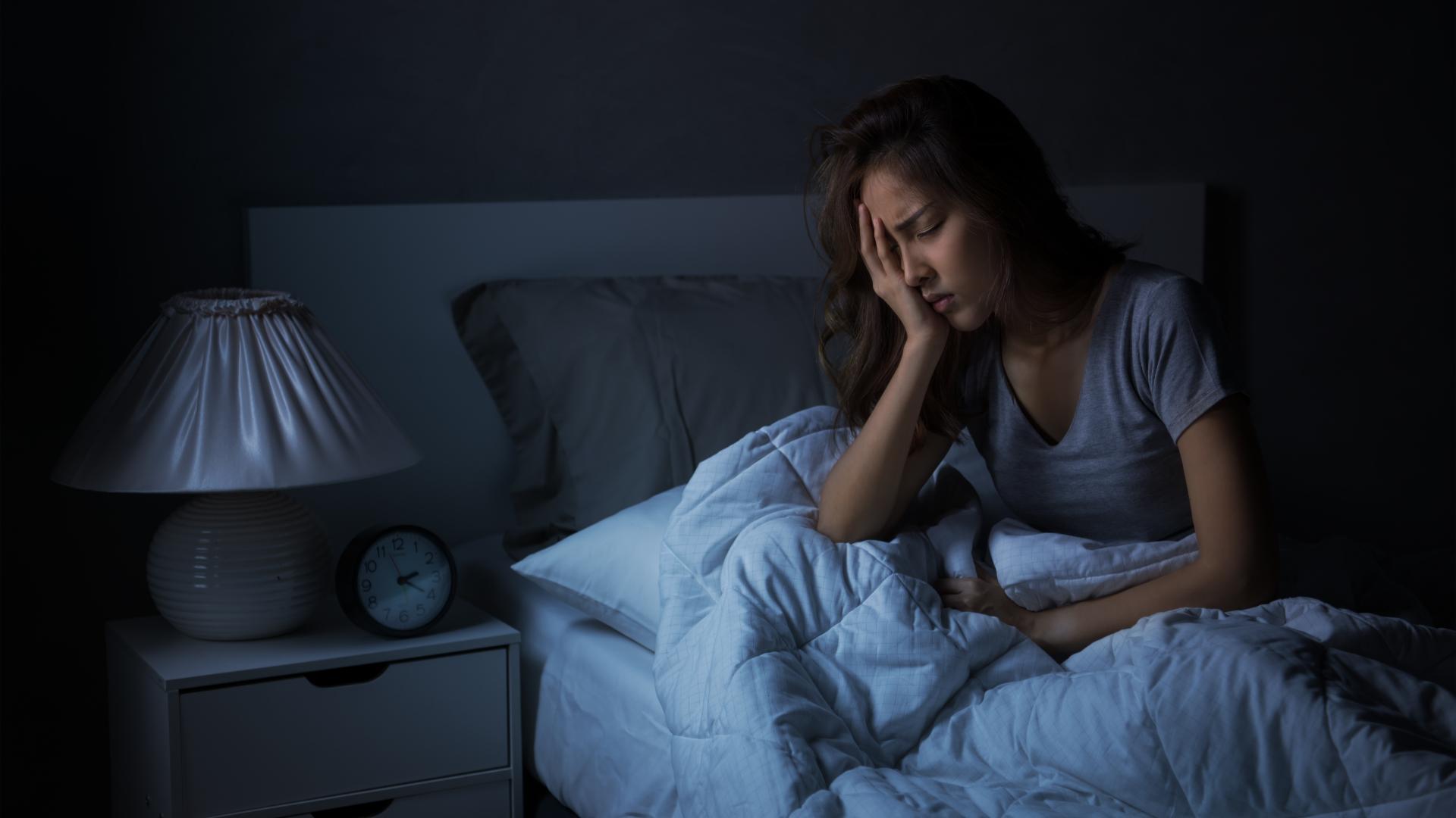 Persoanele care dorm 5 sau 9 ore pe noapte au un risc mai mare de a face infarct miocardic, au arătat cercetătorii