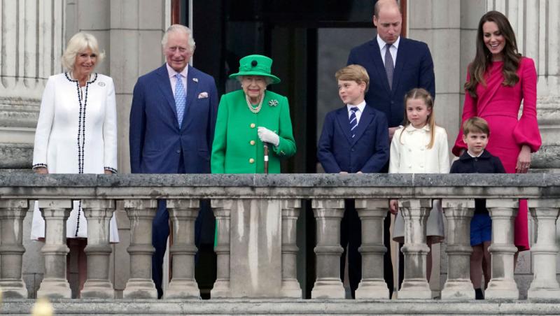 Prințul Louis a împlinit 5 ani. Imagini de colecție cu mezinul lui Kate Middleton și al lui William. Ce tradiție nu s-a respectat