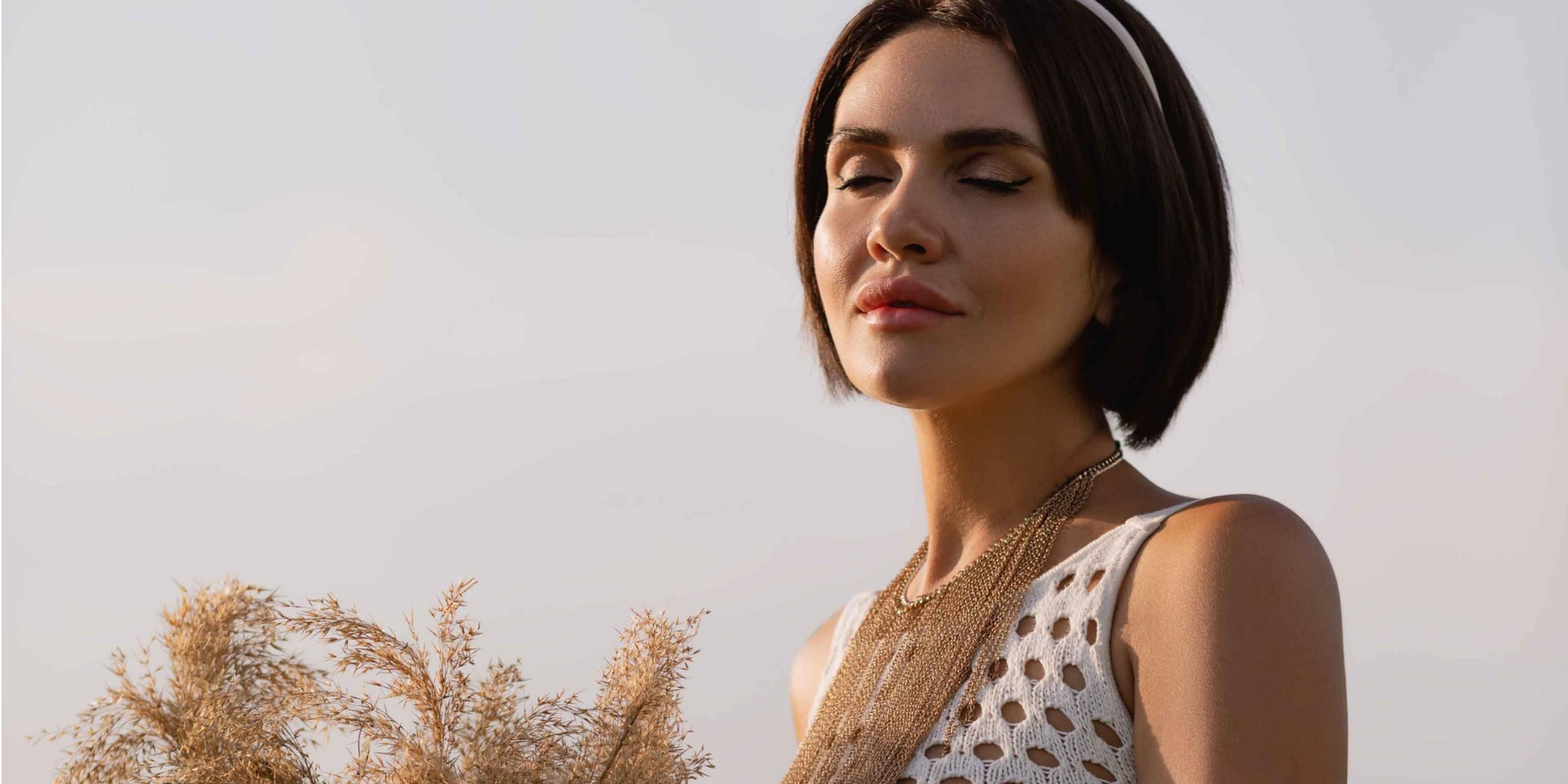 Ce este &bdquo;tunsoarea spirituală&rdquo; și cum te poate ajuta să treci peste o despărțire