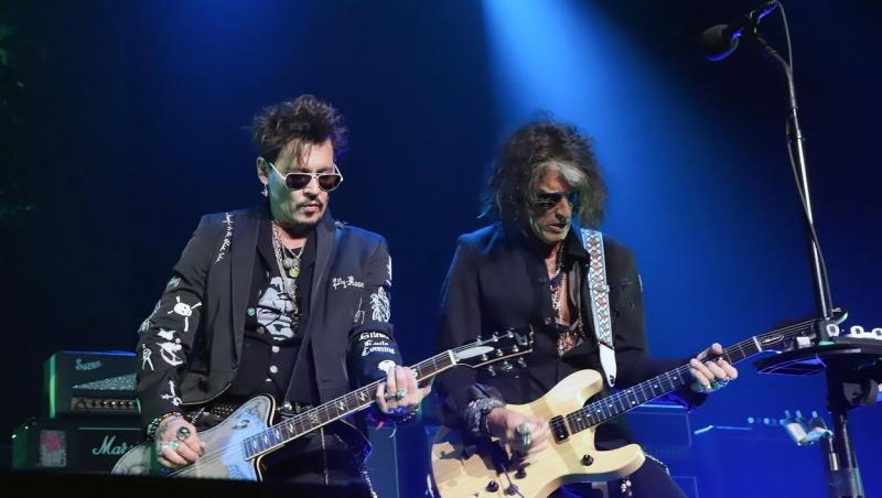 Johnny Depp a suferit o fractură serioasă la gleznă. Ce se va întâmpla cu turneul din Europa al trupei sale Hollywood Vampires