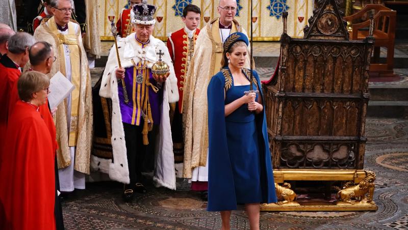 Penny Mordaunt, prima femeie care i-a prezentat sabia regelui Charles al III-lea. Ce rol a mai avut ea în ceremonie