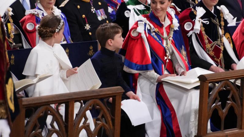 Cine este bona Prințului Louis, femeia care l-a scos din biserică în timp ce Regele Charles era încoronat