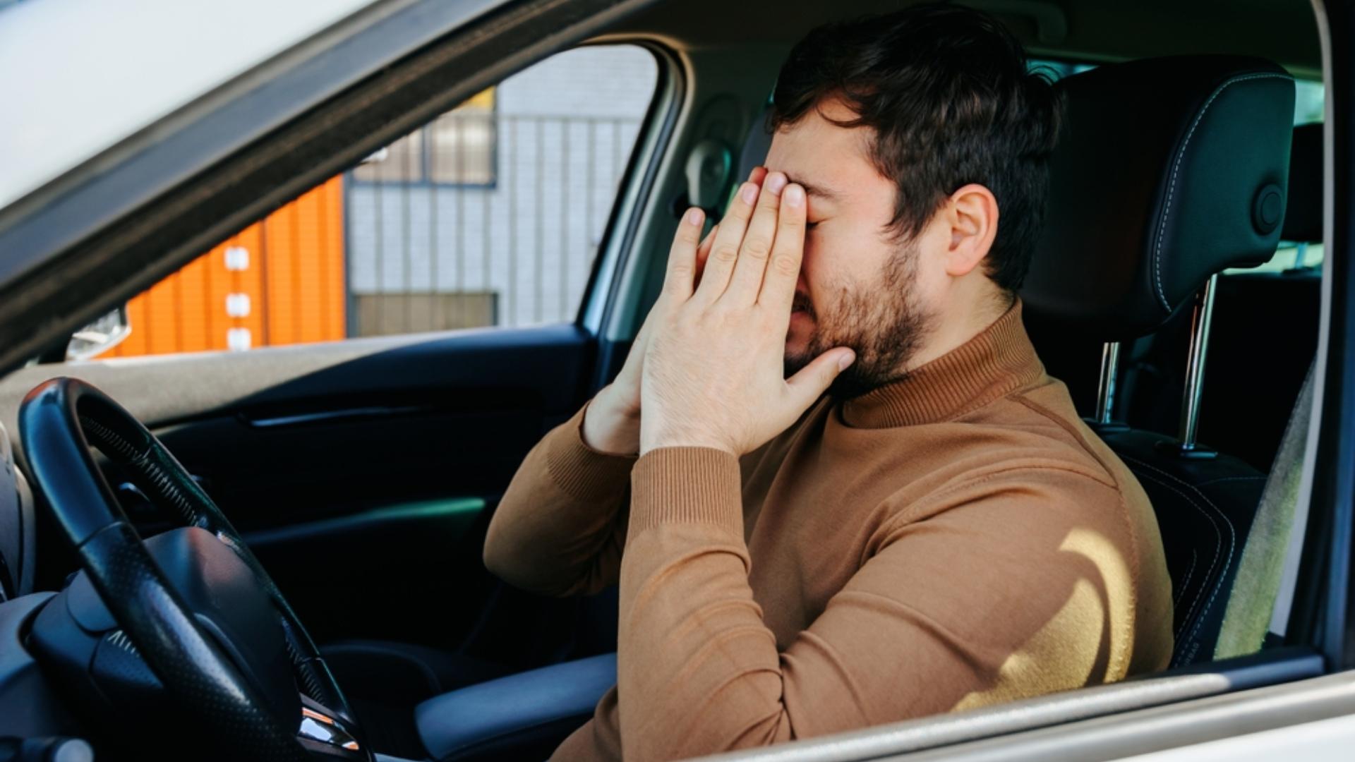 Un rom&acirc;n s-a bucurat că a reușit să-și cumpere o mașină mai ieftină, &icirc;nsă ce a descoperit apoi i-a știrbit fericirea