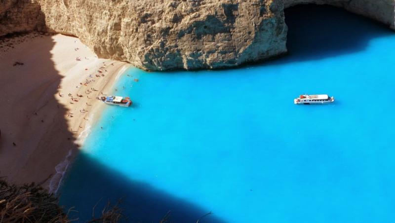(P) Un sejur în Zakynthos, ocazia ideală pentru a vedea cea mai frumoasă plajă din lume
