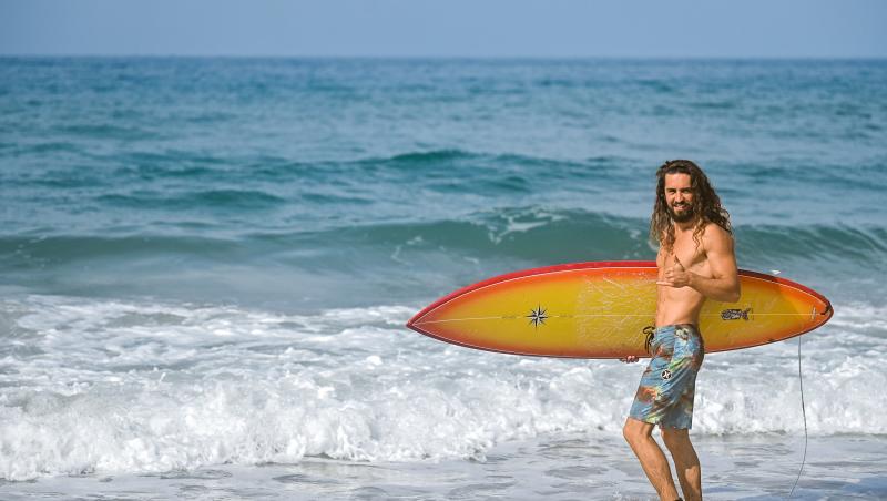 Cine este ispita Bogdan Dan Stăruială de la Insula Iubirii sezonul 7. A avut o relație cu Alexandra Stan de 4 ani și face surf