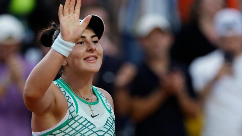 „Bătaie” în tribuna de la Roland-Garros. Tenismena Bianca Andreescu și-a pus mâinile în cap când a văzut ce a iscat în spatele ei