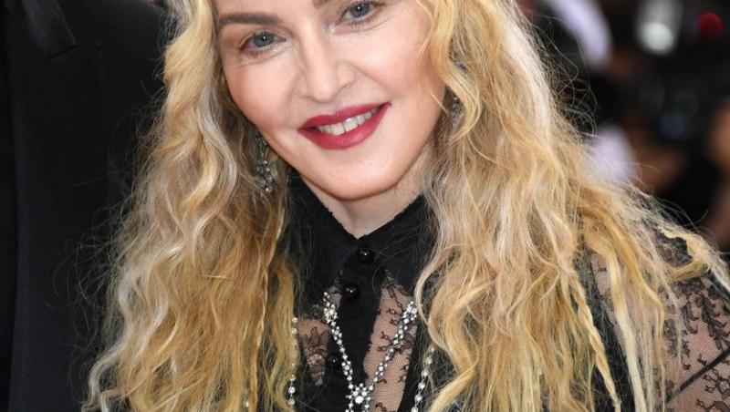 Madonna și-a amânat turneul mondial, după ce a fost găsită în stare de inconștiență. Cu ce probleme de sănătate se confruntă