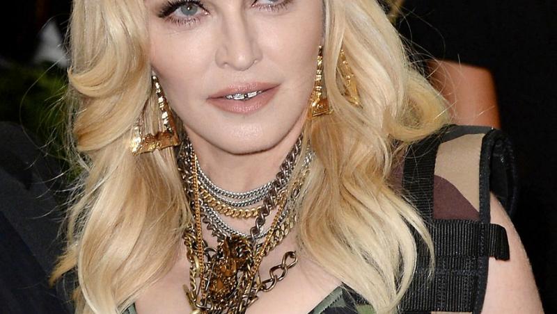 Madonna și-a amânat turneul mondial, după ce a fost găsită în stare de inconștiență. Cu ce probleme de sănătate se confruntă