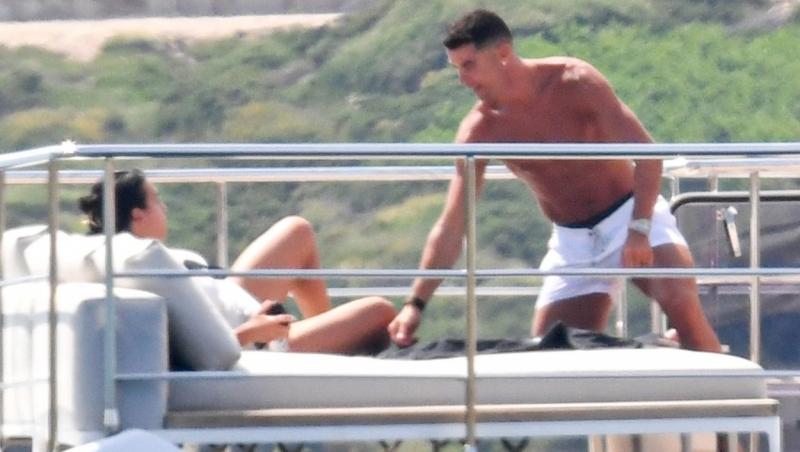 După ce s-a zvonit că relația lor stă pe un butoi de pulbere, Ronaldo a apărut așa cu Georgina. Imaginile care au facut senzatie