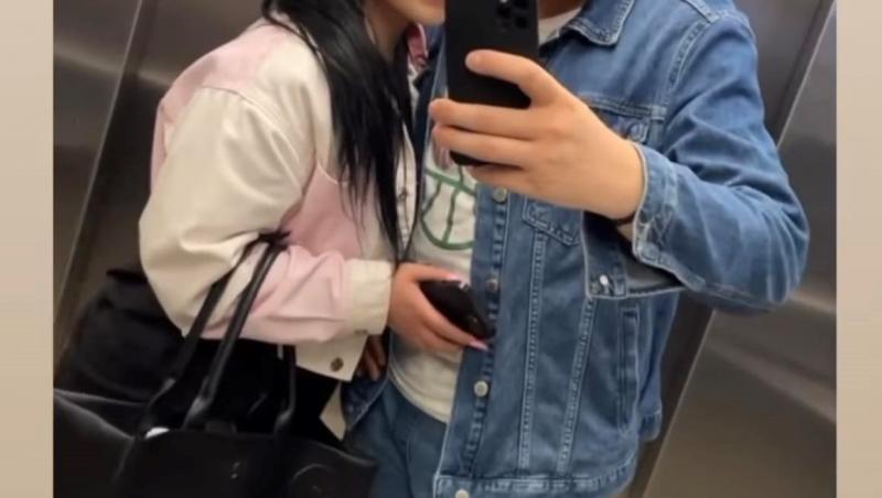Ela și Petrică în lift