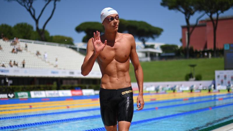David Popovici, favorit la Campionatele Mondiale de natație din Japonia. Ce scrie presa internațională despre român