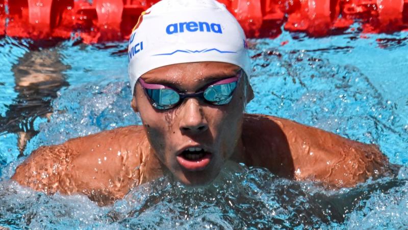 David Popovici, favorit la Campionatele Mondiale de natație din Japonia. Ce scrie presa internațională despre român